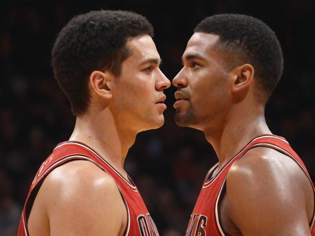 “九游app_ 传奇巨星：乔丹、科比的经典瞬间合集”，乔丹科比交手全记录