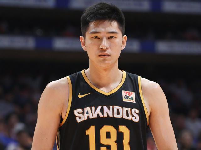 jiuyou.com_ 三分火力:北京三分球投中43%,外线屡屡得手!,三分球队 jiuyou.com_ 三分火力:北京三分球投中43%,外线屡屡得手!,三分球队