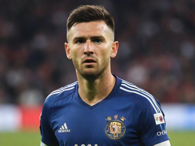 九游体育官网_ 德甲关键扑救决定比赛走向，战术变化令人惊喜，九游游戏中心官方网站