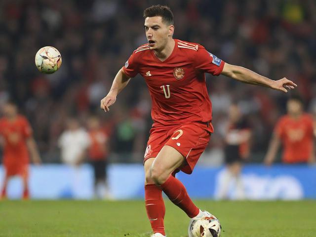 九游体育官网_ 德甲关键扑救决定比赛走向,战术变化令人惊喜,九游游戏中心官方网站 九游体育官网_ 德甲关键扑救决定比赛走向,战术变化令人惊喜,九游游戏中心官方网站