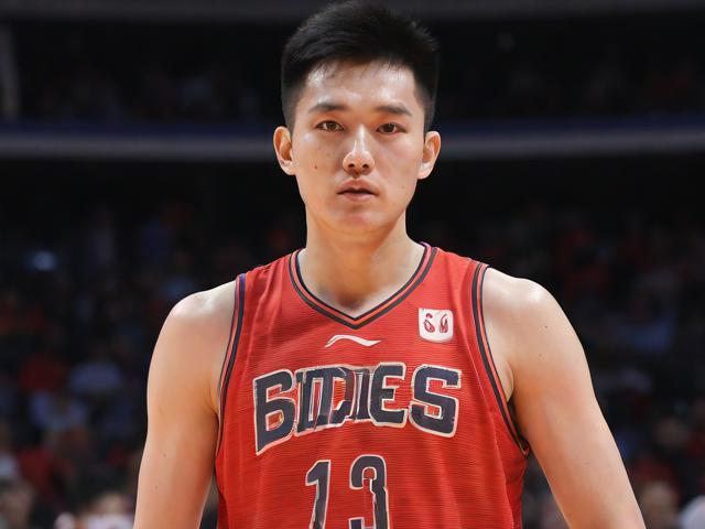 jiuyou.com_ 上海男篮全线升级,冲击年度最佳表现,上海男篮百科 jiuyou.com_ 上海男篮全线升级,冲击年度最佳表现,上海男篮百科