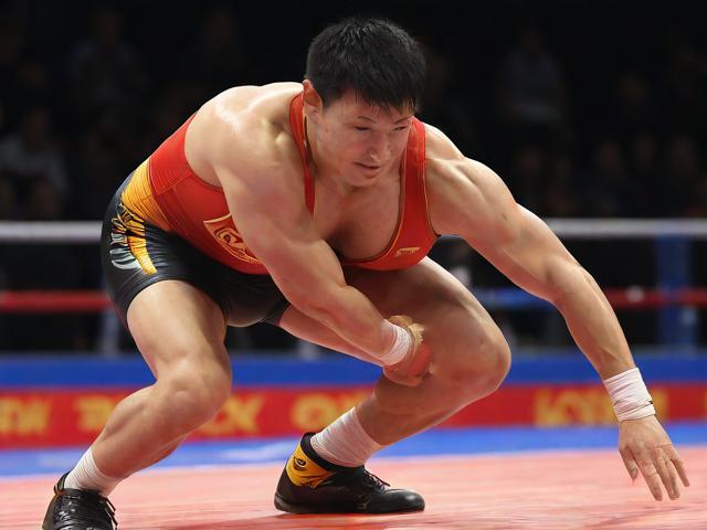 九游体育网站_ 传统摔跤表演,传承文化展现力量,体育摔跤项目 九游体育网站_ 传统摔跤表演,传承文化展现力量,体育摔跤项目