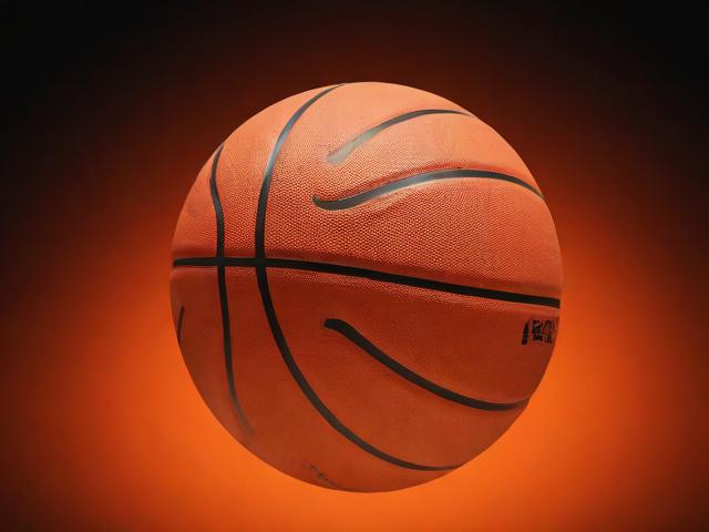 jiuyou.com_ 中国篮球产业与电商平台深度合作，推动赛事普及，中国篮球市场规模