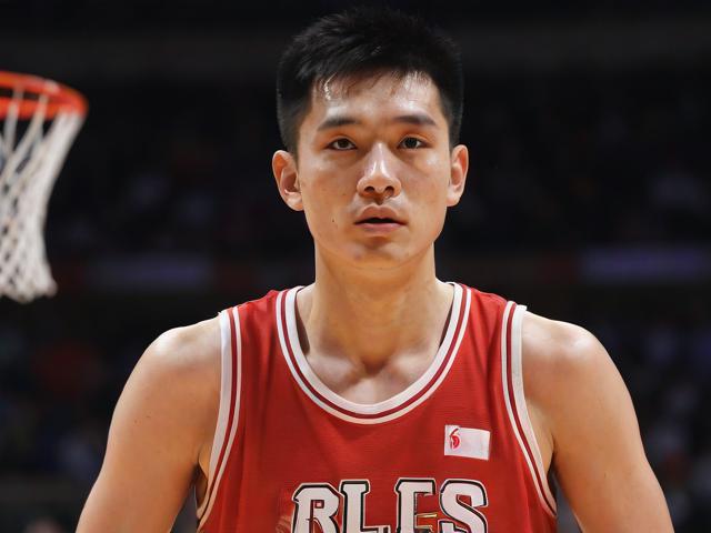 jiuyou.com_ 中国篮球历史上最具纪念意义的瞬间回顾,中国篮球历史人物 jiuyou.com_ 中国篮球历史上最具纪念意义的瞬间回顾,中国篮球历史人物