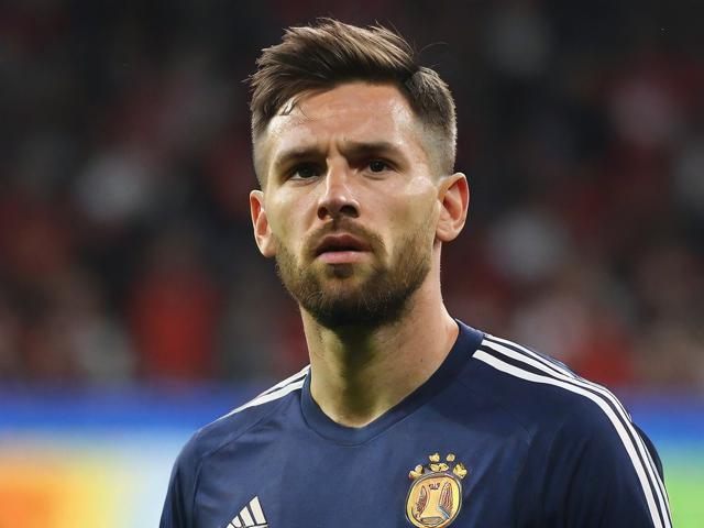 九游体育官网_ 德甲战术频繁调整，精彩瞬间层出不穷，9游游戏官网