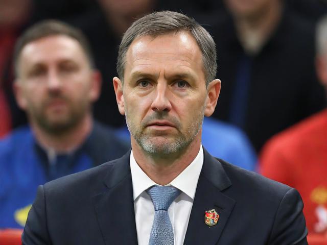 九游体育官网_ 德甲推行智能裁判系统，提升判罚精准度，九q体育下载