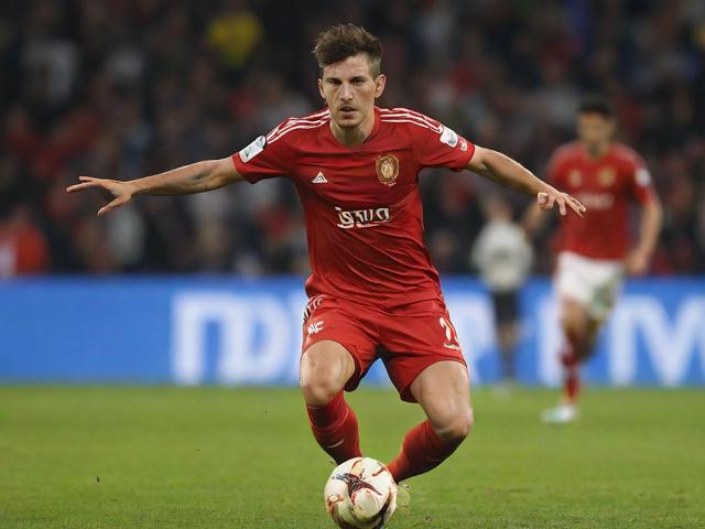 九游体育官网_ 德甲比赛中,精彩反击和意外失误轮番上演,九游游戏中心官网网址 九游体育官网_ 德甲比赛中,精彩反击和意外失误轮番上演,九游游戏中心官网网址